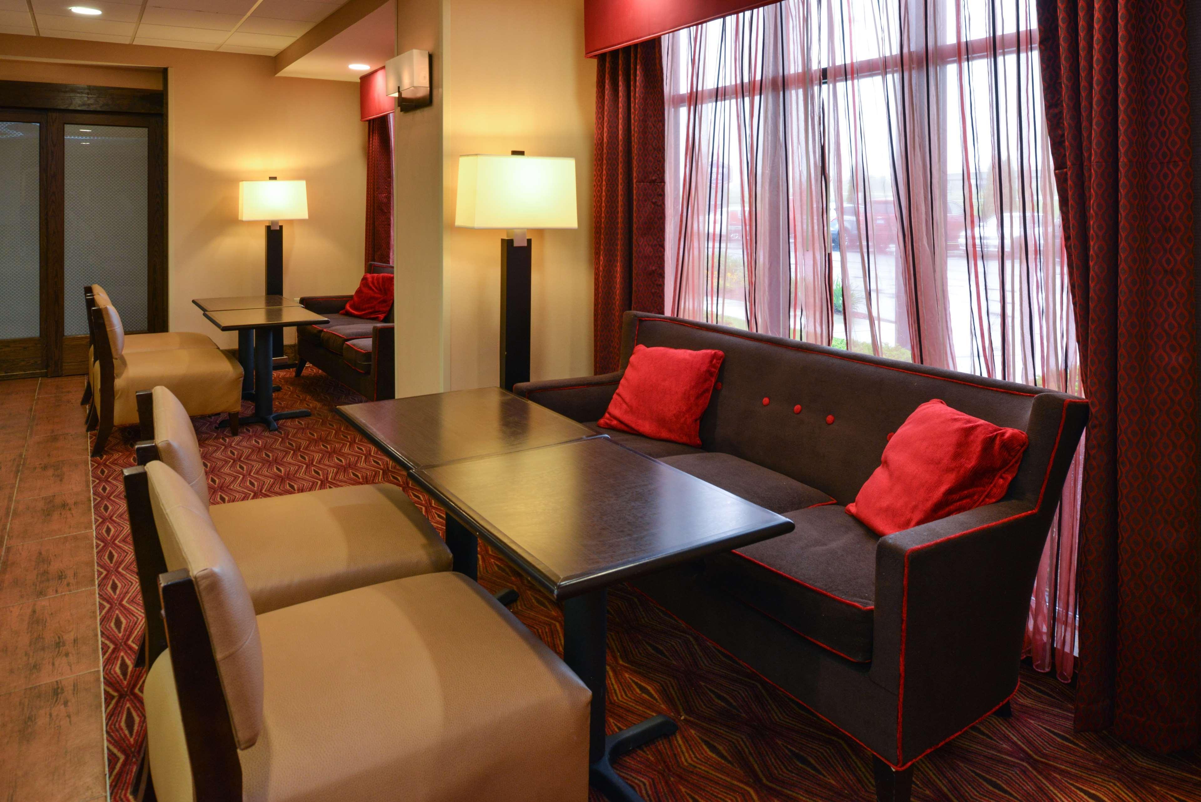 Hampton Inn Milford Eksteriør billede