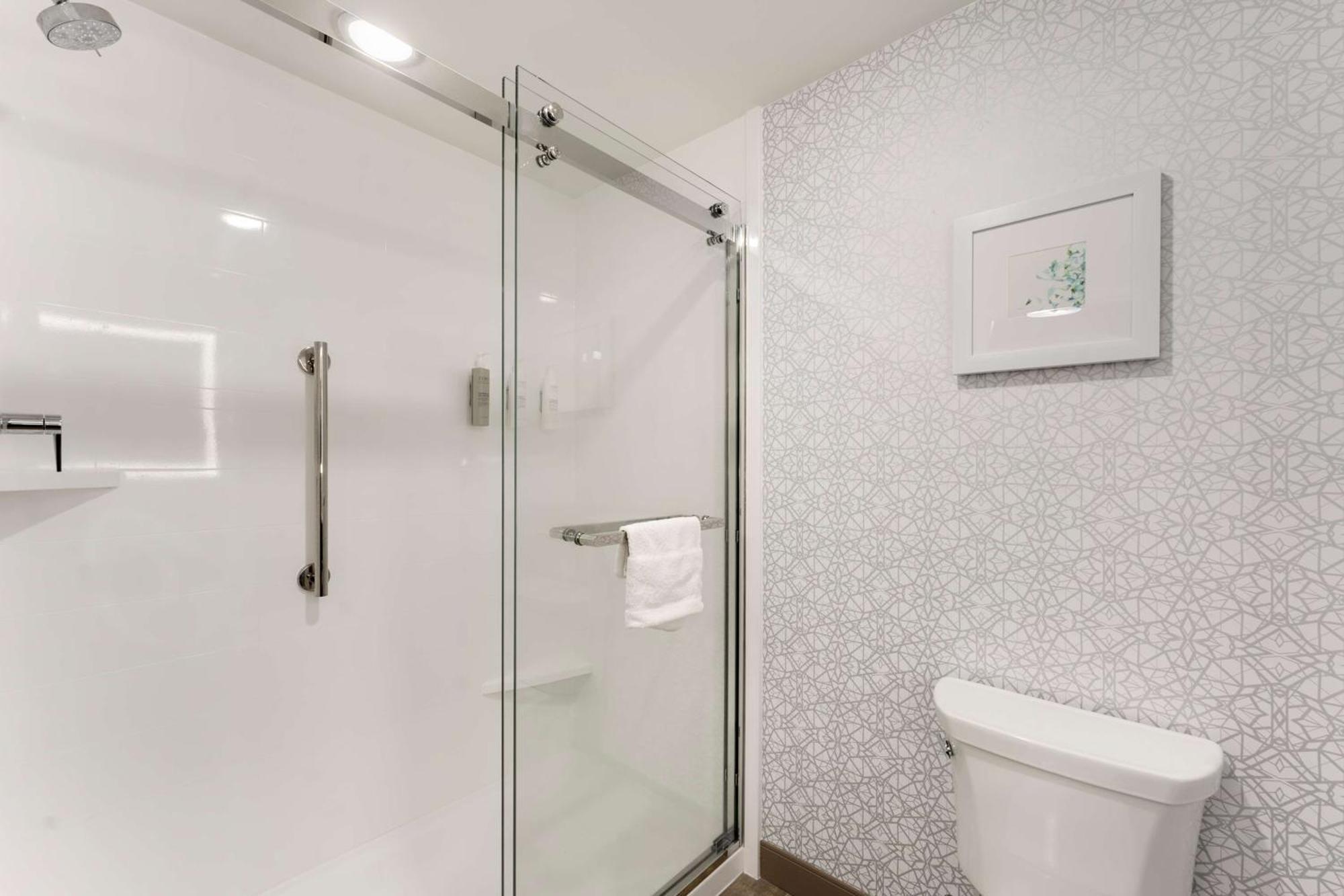 Hampton Inn Milford Eksteriør billede