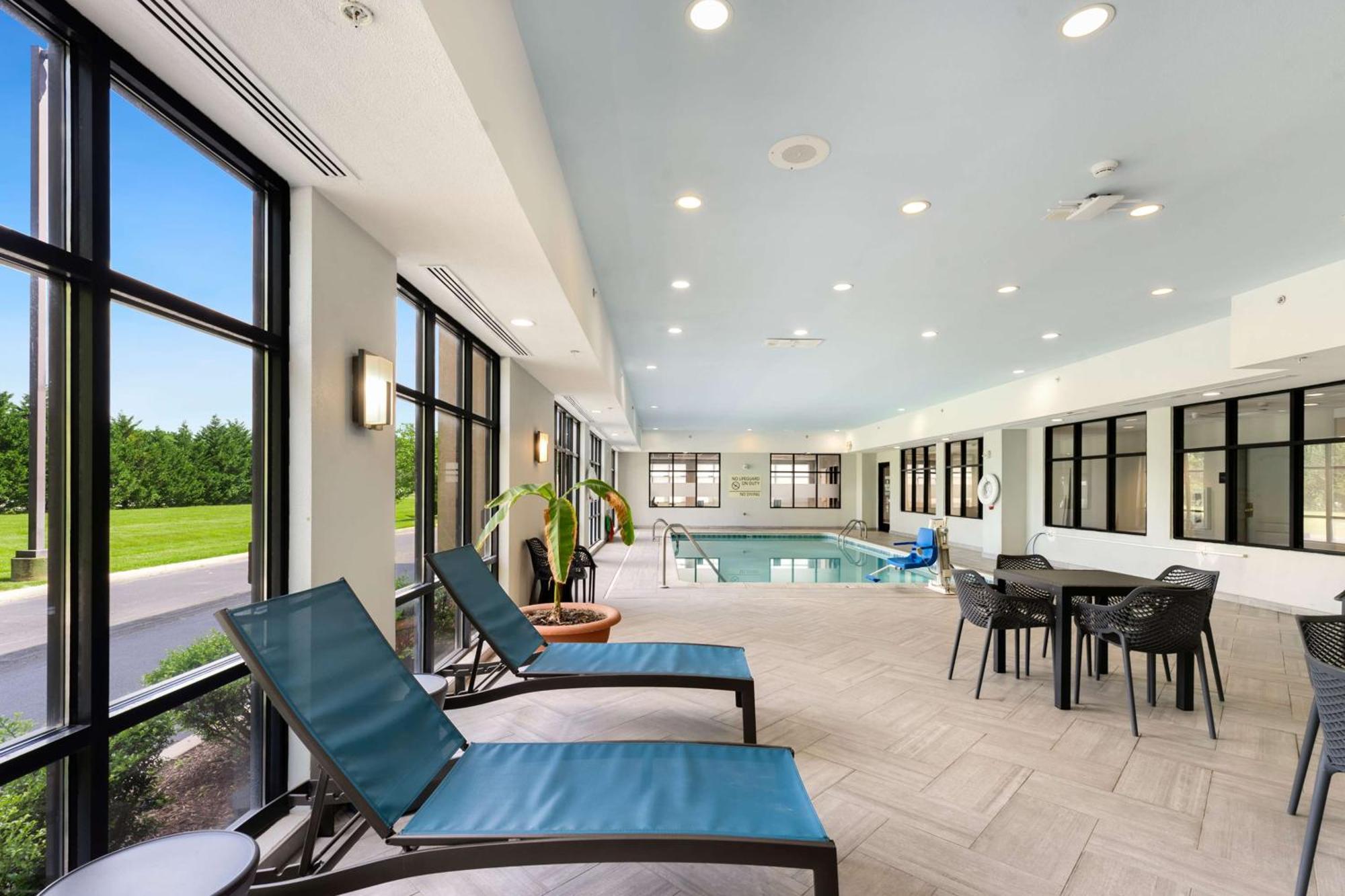 Hampton Inn Milford Eksteriør billede