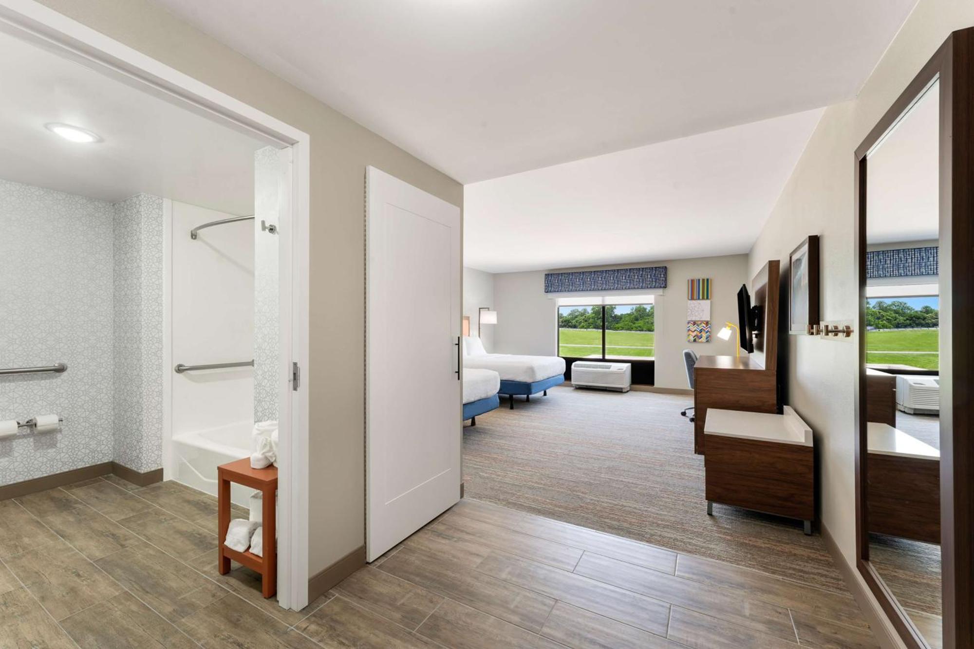 Hampton Inn Milford Eksteriør billede
