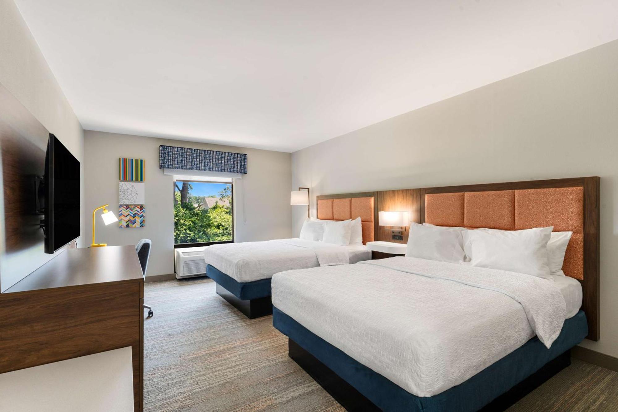Hampton Inn Milford Eksteriør billede