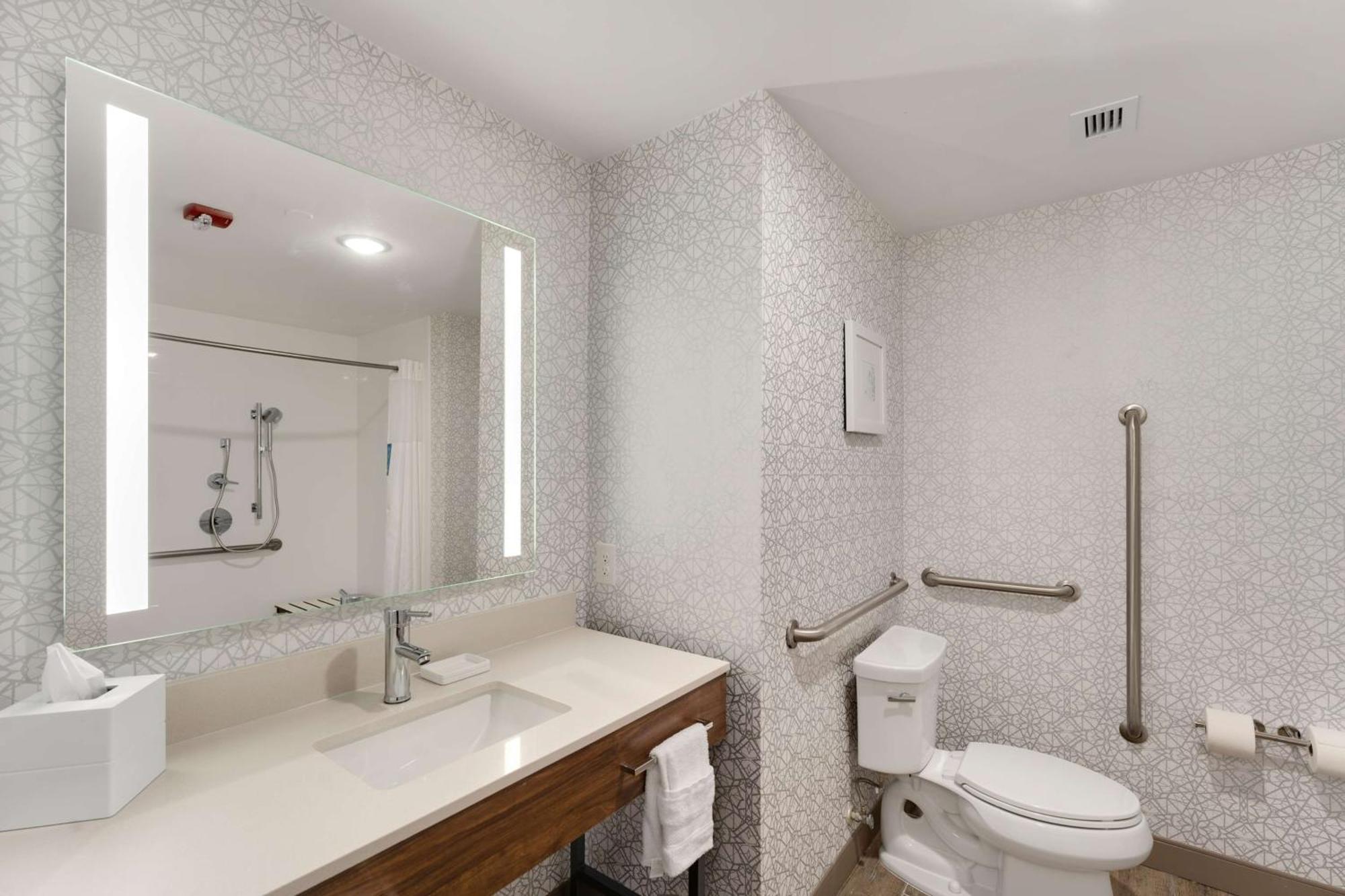 Hampton Inn Milford Eksteriør billede