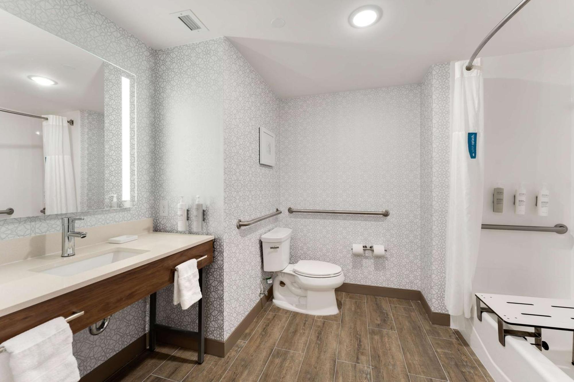 Hampton Inn Milford Eksteriør billede