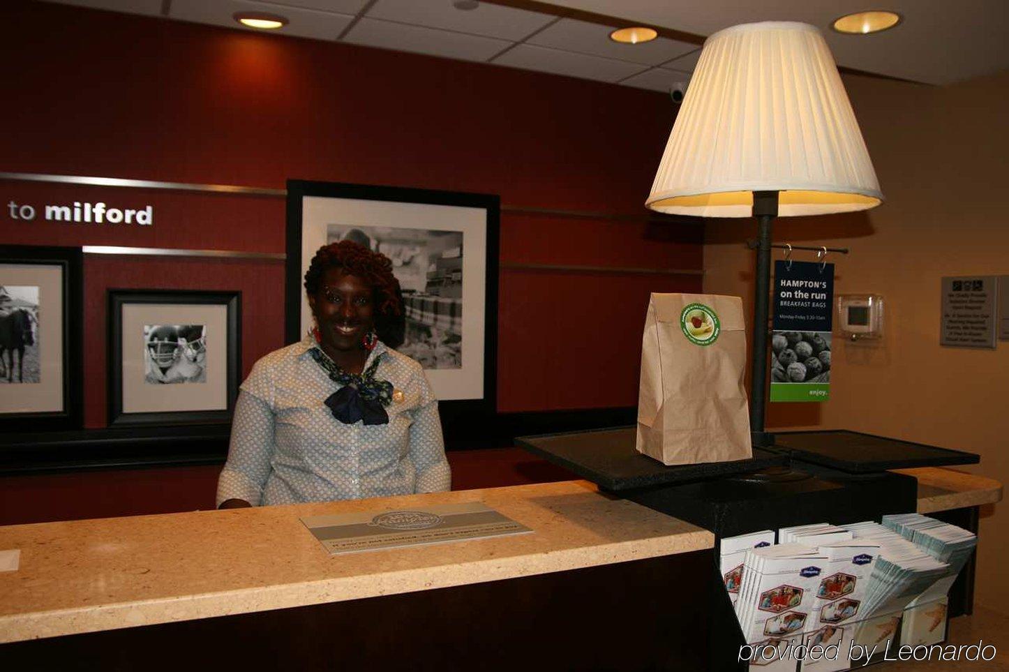 Hampton Inn Milford Interiør billede